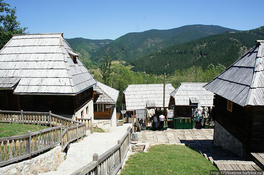 Деревня Эмира Кустурицы: живот je чудо Мокра Гора, Сербия