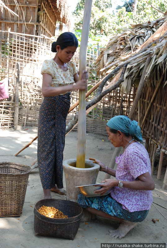 Чинская деревня Мраук-У, Мьянма