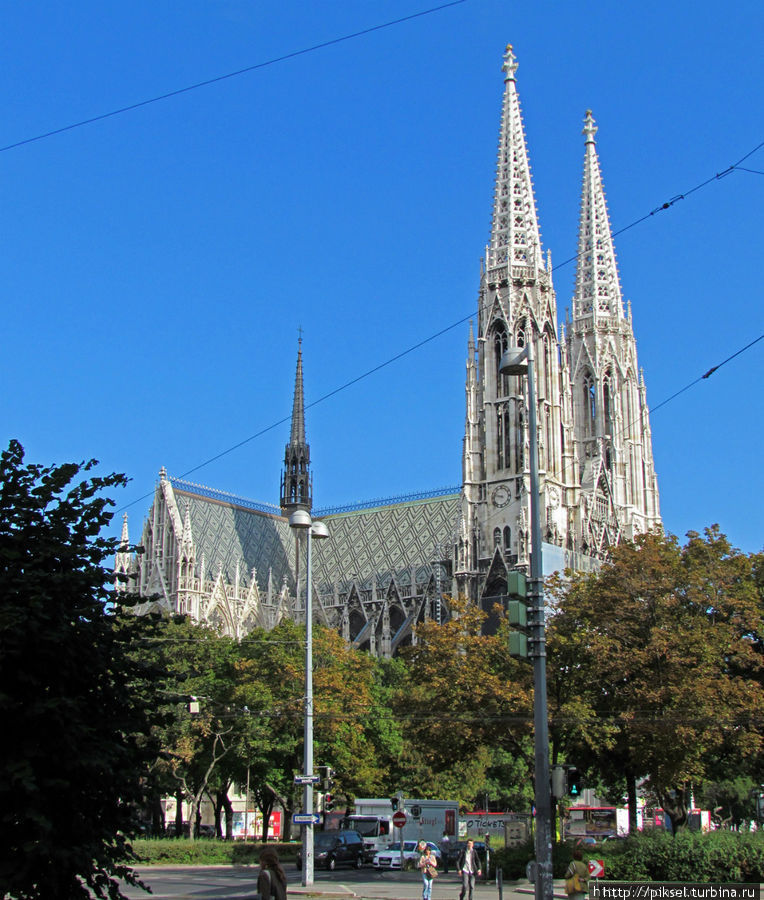 Вена, собор Votivkirche. 