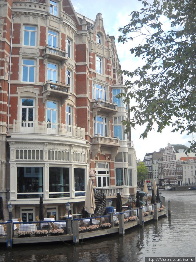 Возле воды Амстердам, Нидерланды