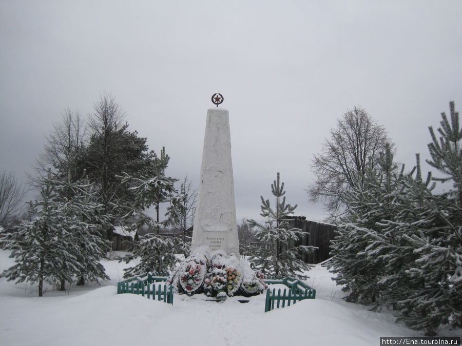 Кукобой. Обелиск в память о погибших в ВОВ Кукобой, Россия