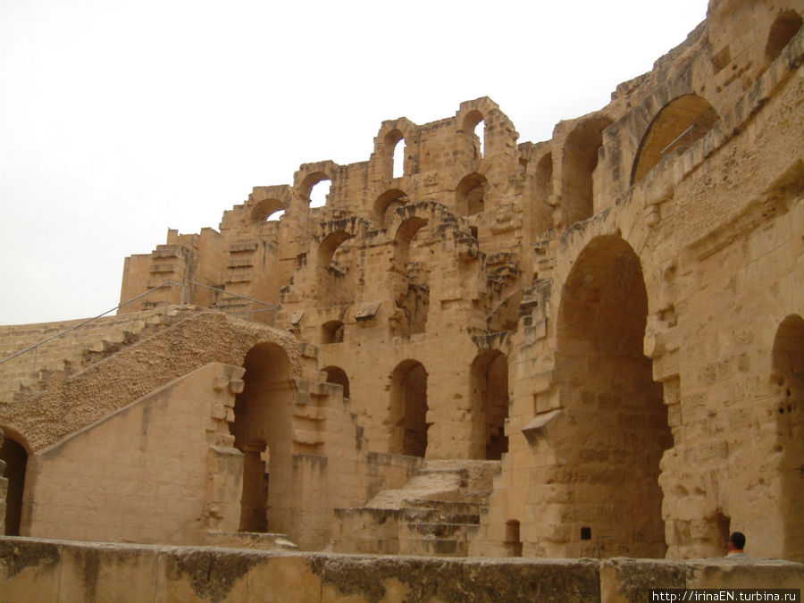 Колизей в Эль-Джеме Эль-Джем, Тунис