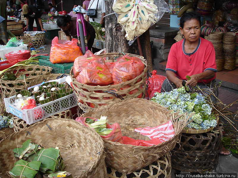 Цветочный рынок Бедахулу, Индонезия