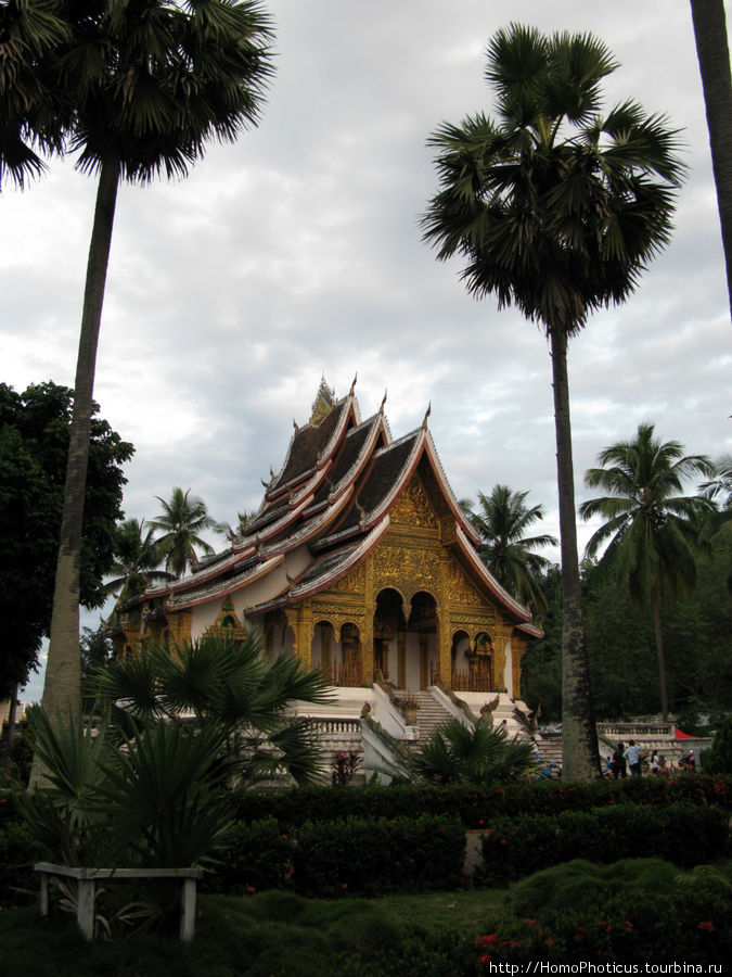 Ват Сиенг Тхонг Луанг-Прабанг, Лаос