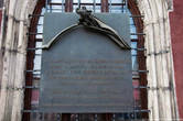 Еще одна мемориальная доска посвящена уже жертвам пражского восстания 1945г.