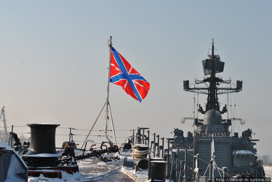 Подняться на боевой корабль Балтийск, Россия
