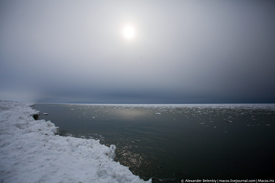 А Охотском море очень красивое. Хоть и холодное. Октябрьский, Россия