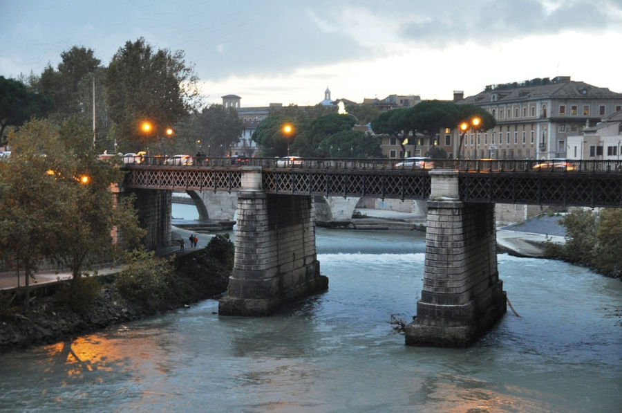 Ponte Palatino Рим, Италия