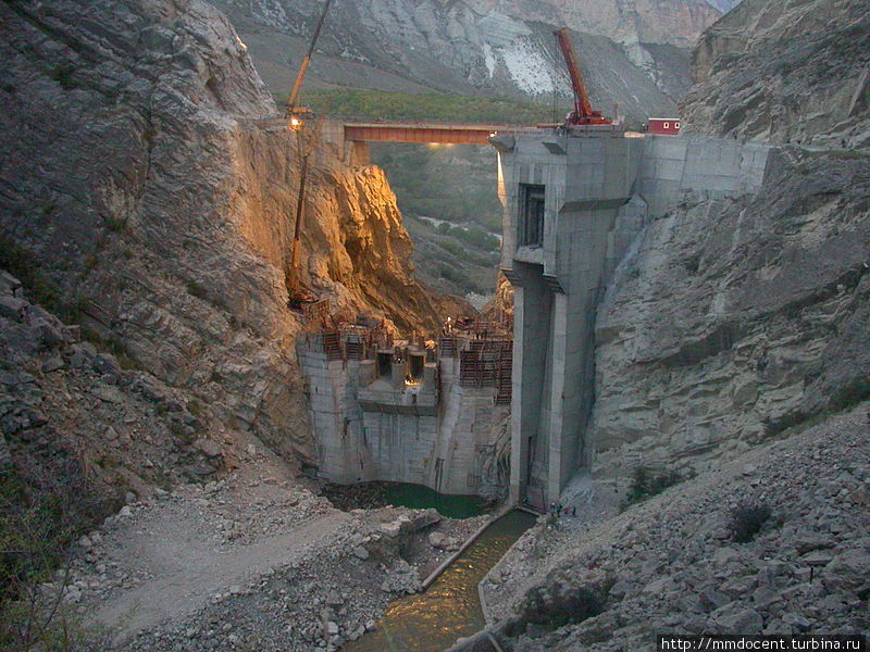 Фото строительства ГЭС из Википедии Дагестан, Россия