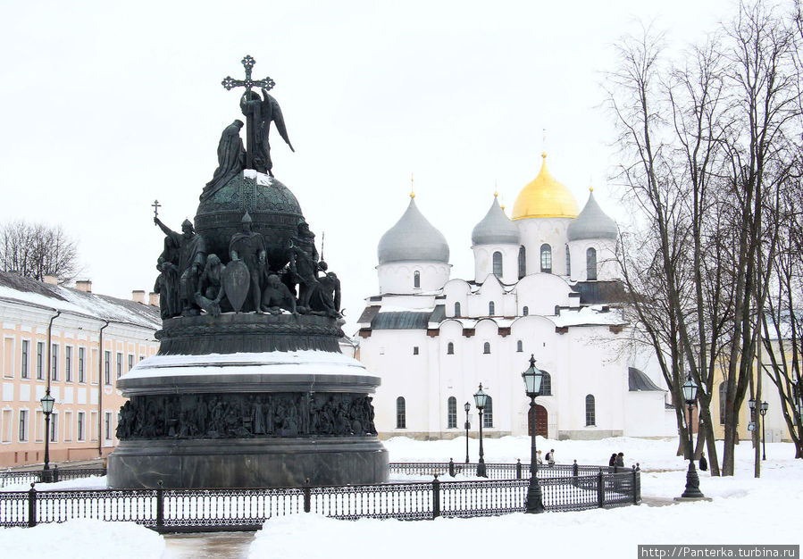 Памятник тысячелетию России Великий Новгород, Россия