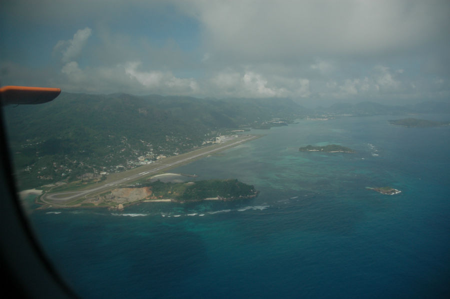 Аэропорт острова Маэ Остров Праслин, Сейшельские острова