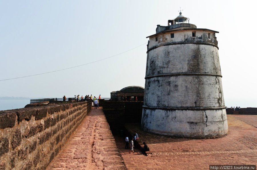 Старый Гоа и форт Анджуна Штат Гоа, Индия