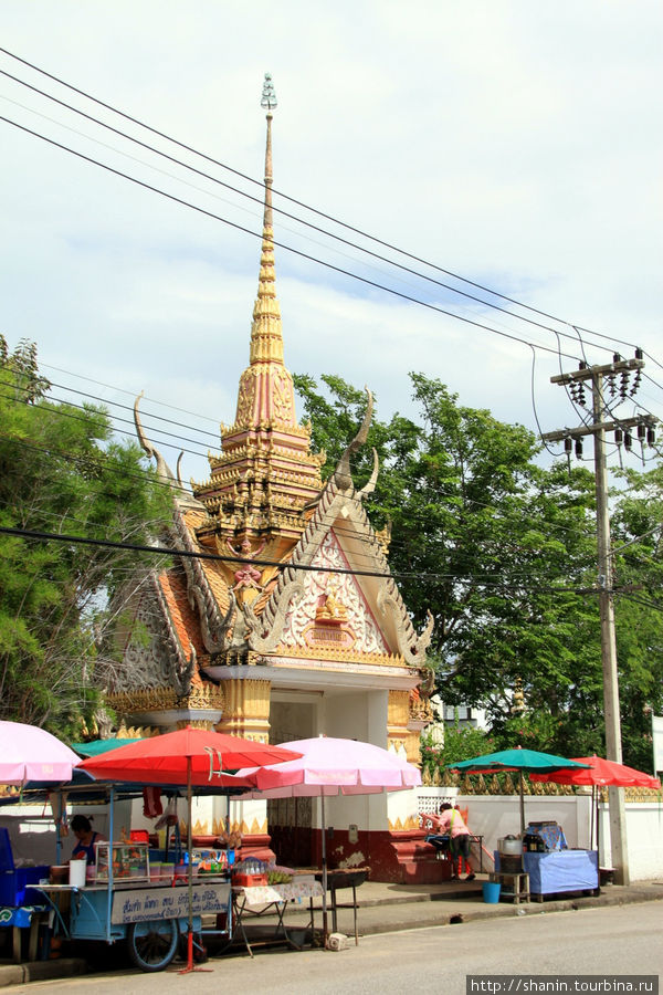 Ват Ко Лак Прачуап-Кхири-Кхан, Таиланд