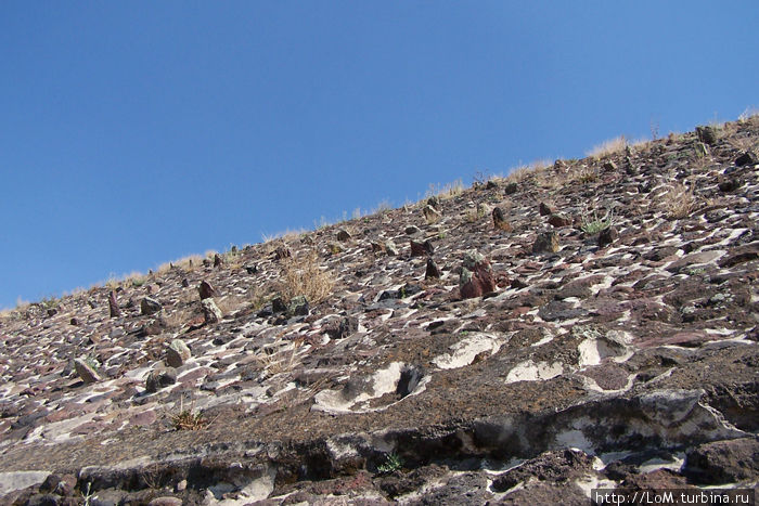 склон пирамиды Солнца Теотиуакан пре-испанский город тольтеков, Мексика