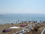 На пляже Мёртвого моря