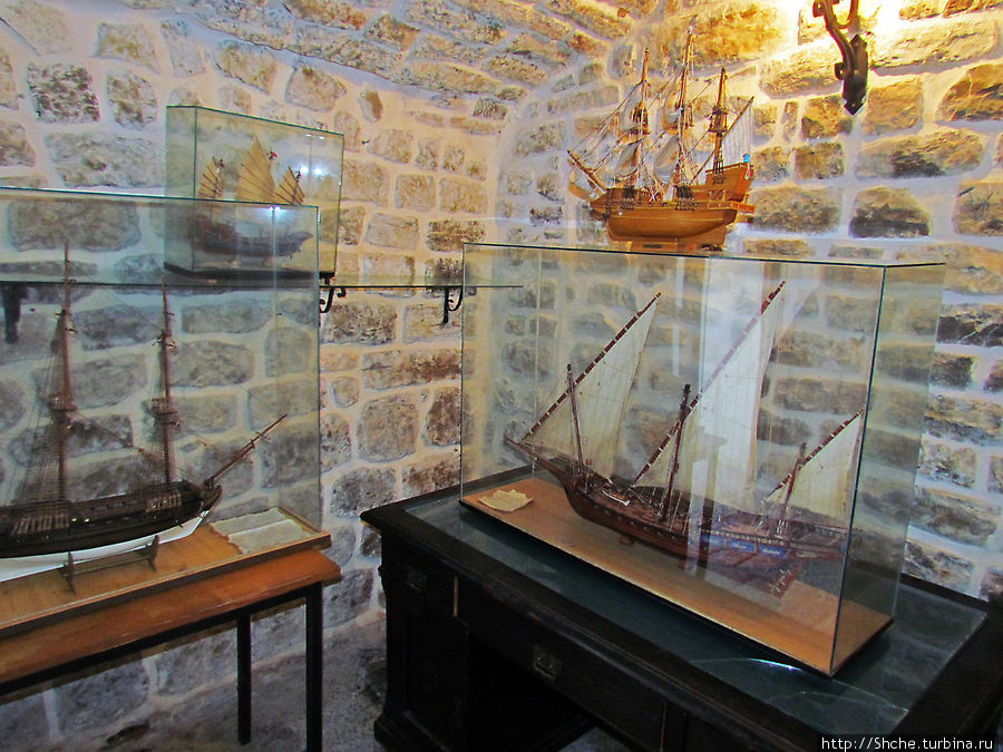 морской музей с моделями кораблей, открыт постоянно Будва, Черногория