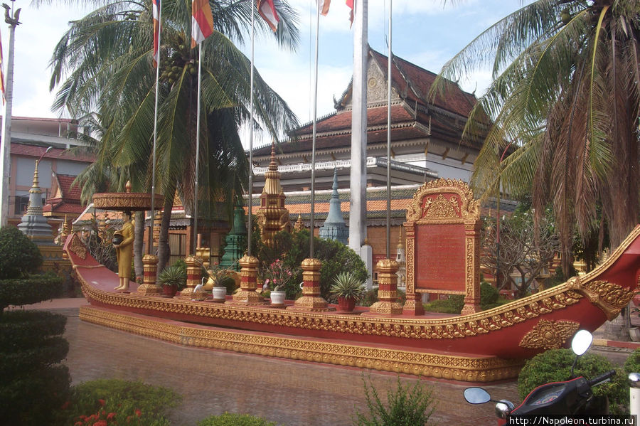 Ват Дамнак Сиемреап, Камбоджа