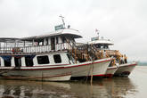 Прогулочные суда на реке Иравади в Мандалае