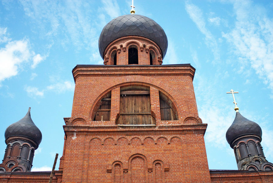 Старообрядческая церковь оказалась с заколоченными окнами и дверями. Казань, Россия