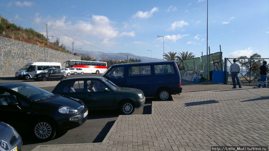 парковка на Кабо Жирао Регион Мадейра, Португалия
