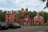 Километрах в двух к востоку находится церковь Михаила Архангела. Современная, строилась с 1991 по 2000 годы.