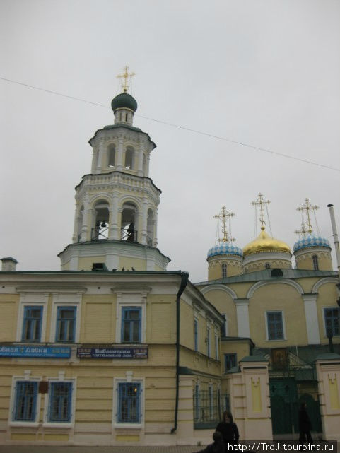 На Петербургской сразу несколько церквей Казань, Россия