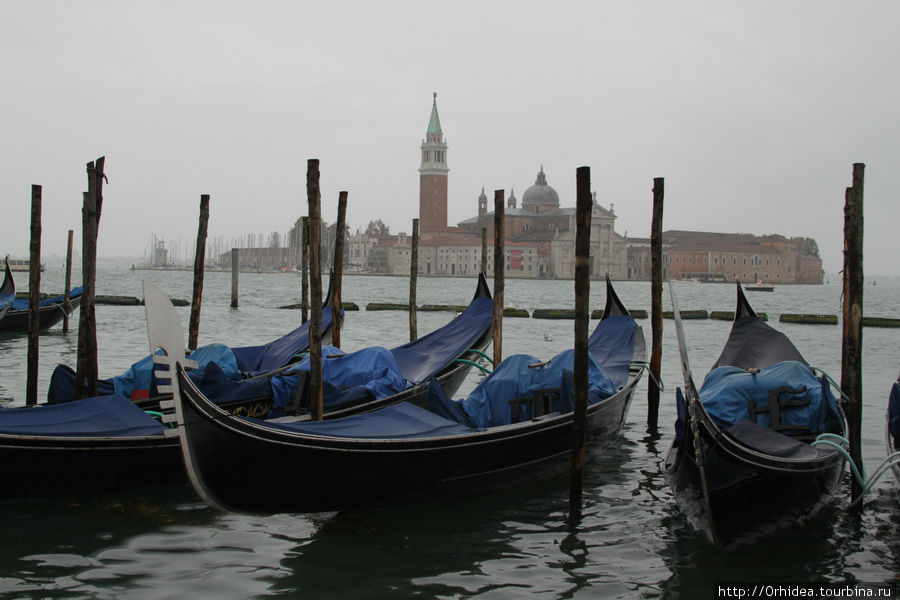 Венеция — родина гондольеров Венеция, Италия