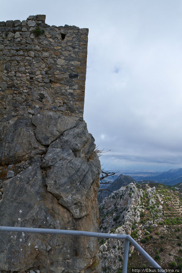 Замок Св. Иллариона Святого Иллариона замок, Турецкая Республика Северного Кипра