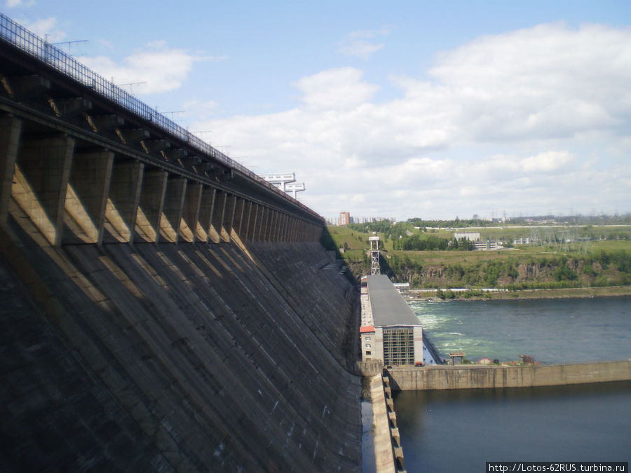 Братская ГЭС Братск, Россия