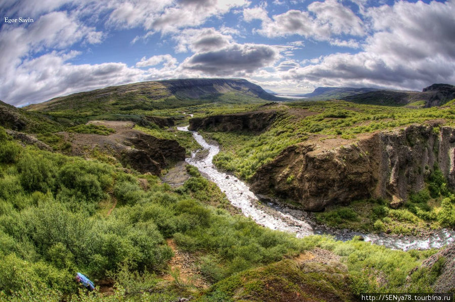Путь к водопаду Glymur