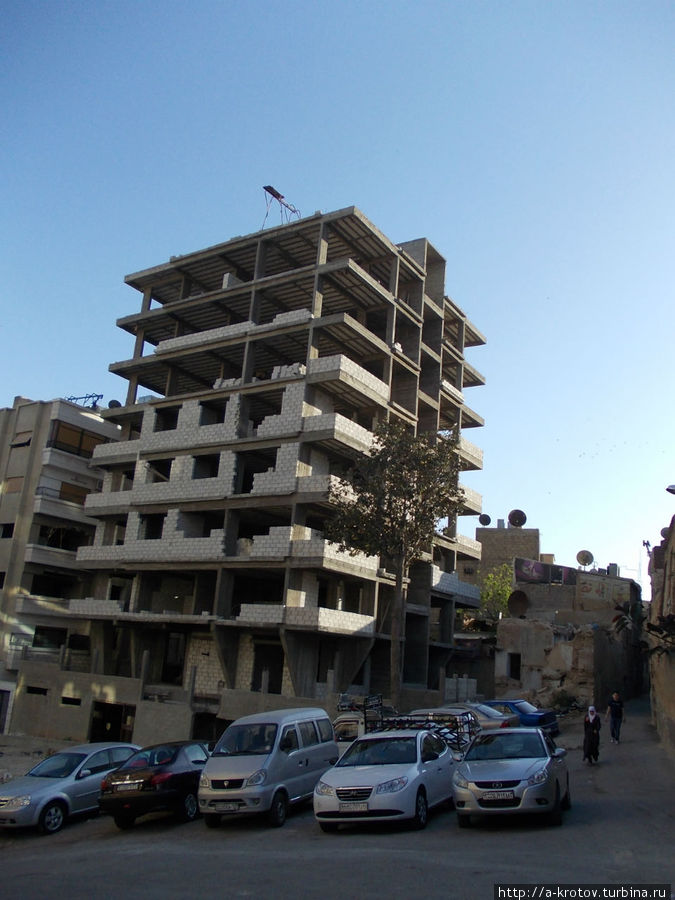 один из многих недостроев Дамаск, Сирия
