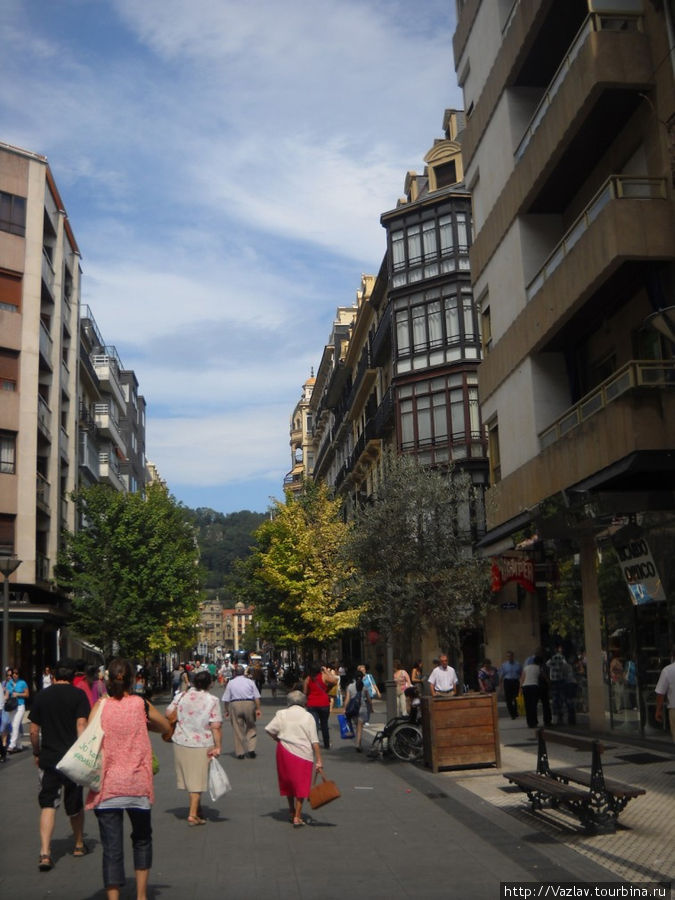 Променд с шоппингом Сан-Себастьян, Испания
