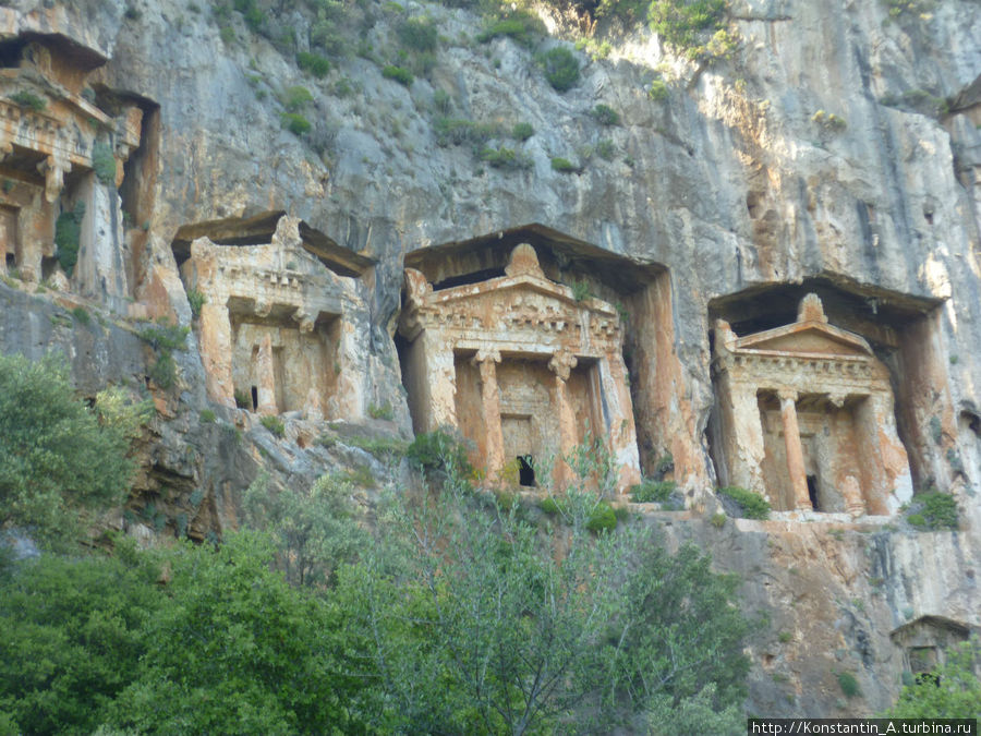 гробницы в скалах6 Кёйджегиз, Турция