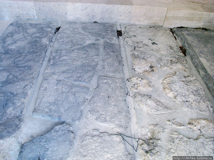 Те самые надгробные плиты Агарцин, Армения