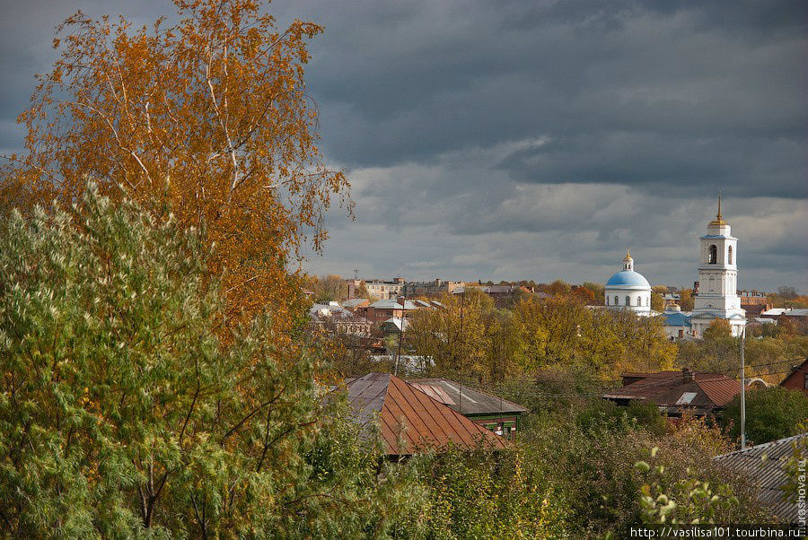 серпухов осень. осенний серпухов. парк степанова серпухов. городской парк пустошка фото. осенний серпухов.