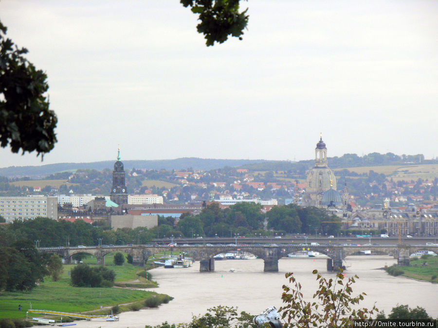 Дрезден, виды долины Эльбы, вызвавшие скандал в Юнеско. Дрезден, Германия