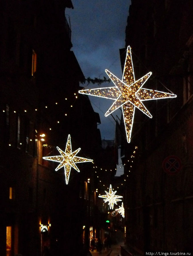 Сиена декабрьской ночью Сиена, Италия