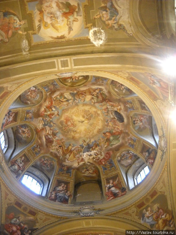 Роспись потолка Асти, Италия
