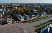 вид с Колокольни Вологодского кремля, площадь перед Вологодским кремлем