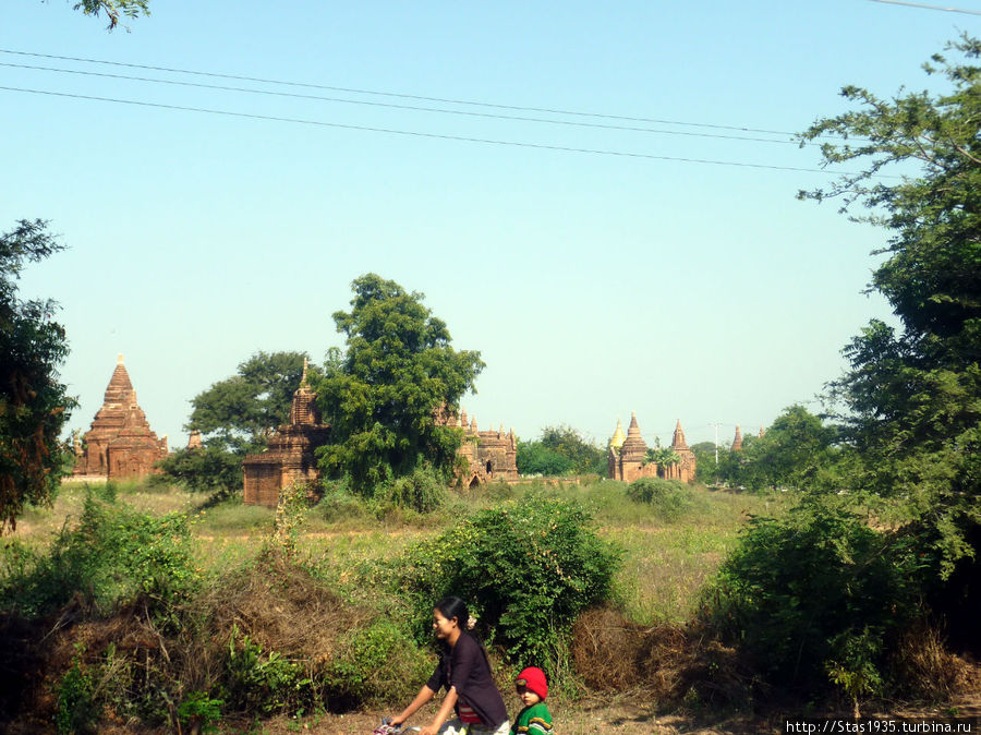 Пагоды древнего Багана. Баган, Мьянма