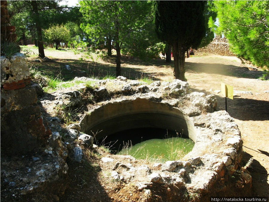 Пещеры Дамлаташ, старая крепость Алания, Улаш Алания, Турция