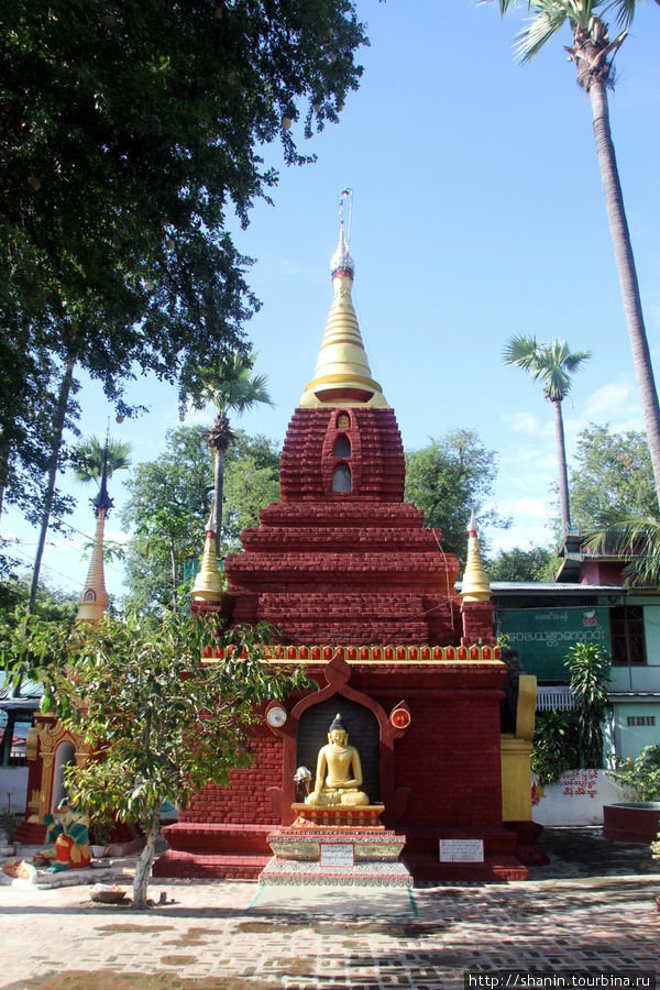 Монастырь любителей географии Амарапура, Мьянма
