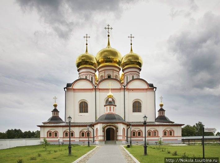 Валдайский Иверский Богородицкий Святоозерский монастырь. Иверский собор Валдай, Россия