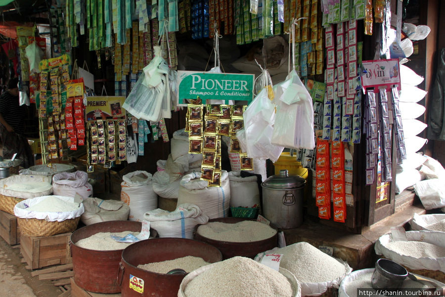Городской рынок Пиндайя, Мьянма