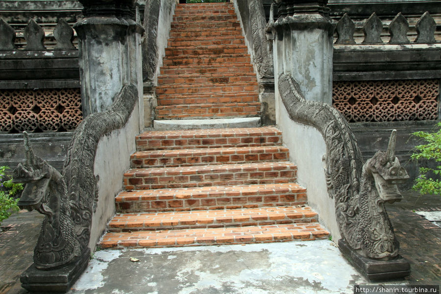 Лестница храма Вьентьян, Лаос