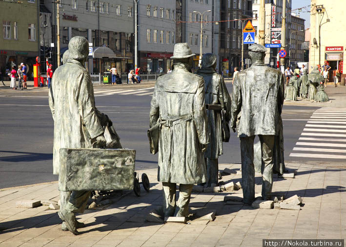 Скульптурная композиция Пешеходный переход Вроцлав, Польша