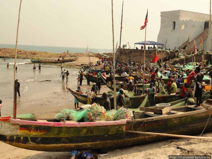Все ловят рыбу Кейп-Коуст, Гана