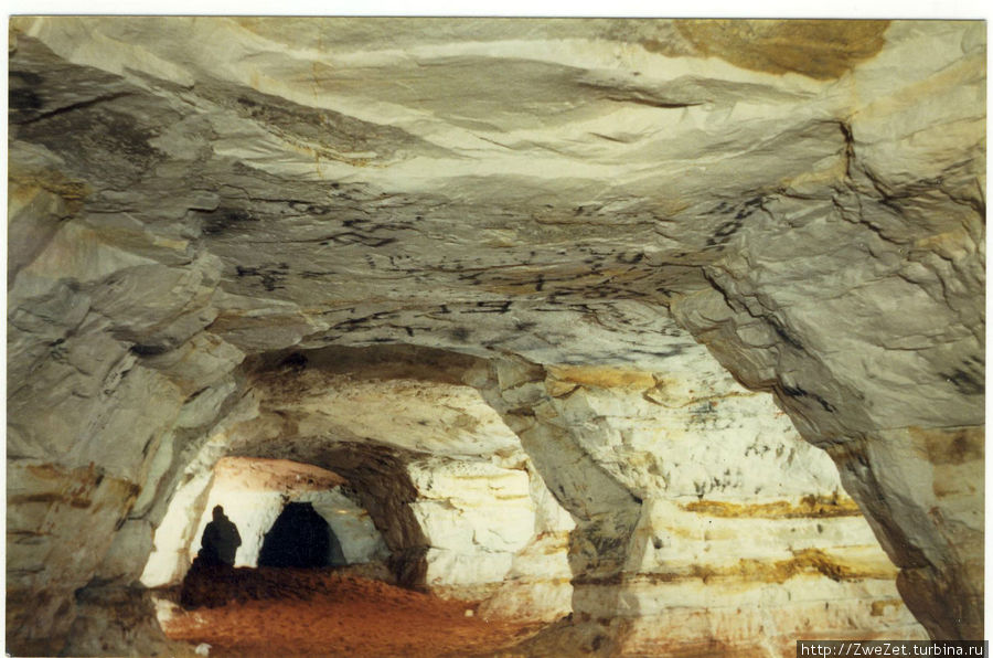 Таничкина пещера Старая Ладога, Россия