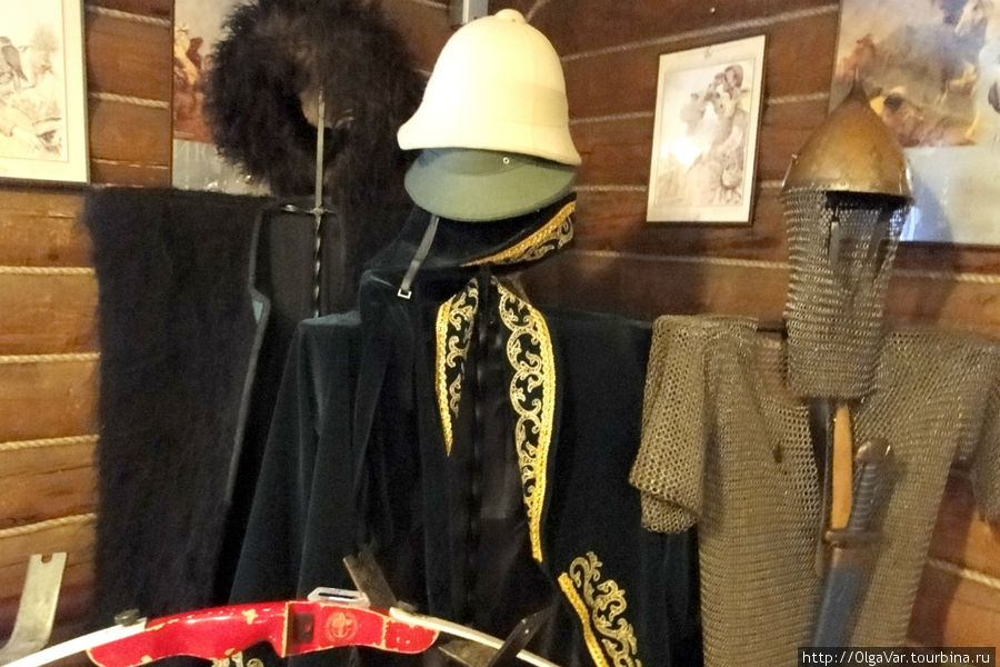 Есть небольшой музей исторической одежды Сысерть, Россия