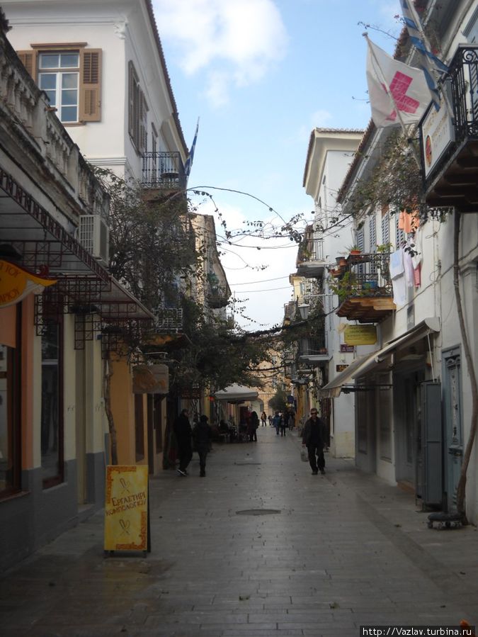 Улочка Нафплио, Греция